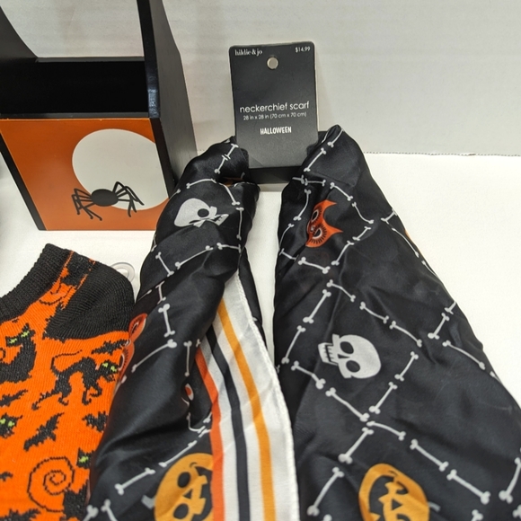 🎃 🦇👻🎃 $50 Value Halloween Goodie Bundle - See Description for Details 🎃👻🦇 - Picture 7 of 14